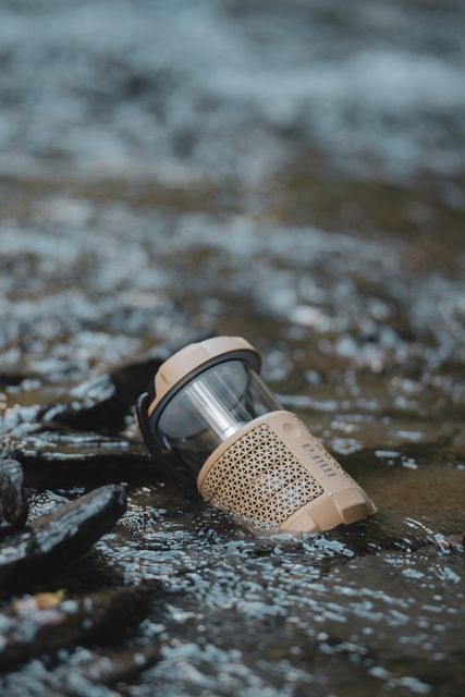 Mifa Wild Camping Outdoor Bluetooth 5.3 Speaker with Lantern – mifa