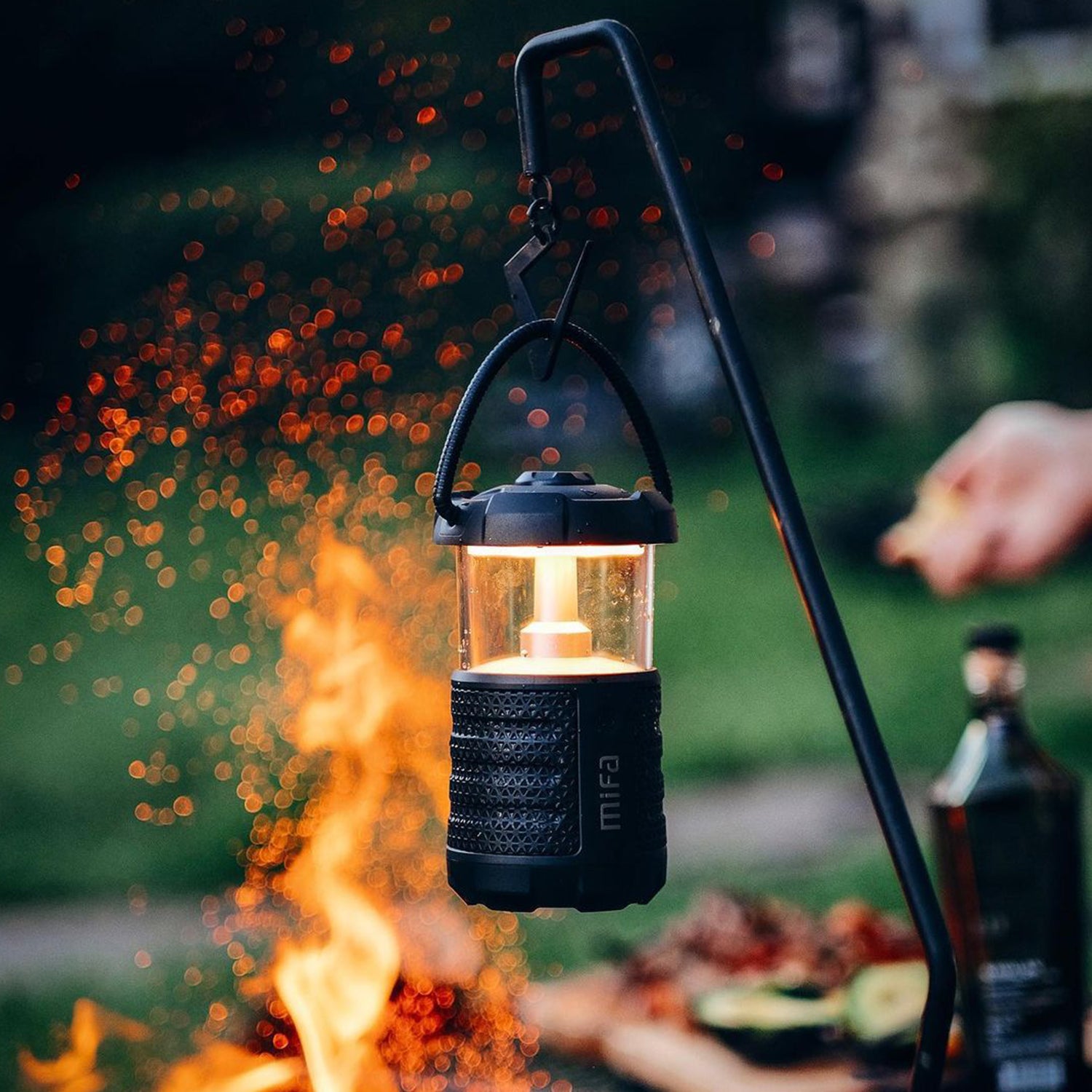 Mifa Wild Camping Outdoor Bluetooth 5.3 Speaker with Lantern – mifa